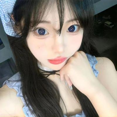 心不在焉的服务生